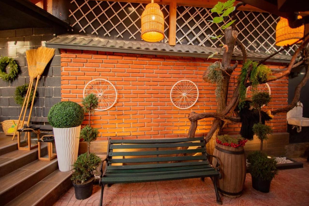 Villa Elezi 코르처 외부 사진